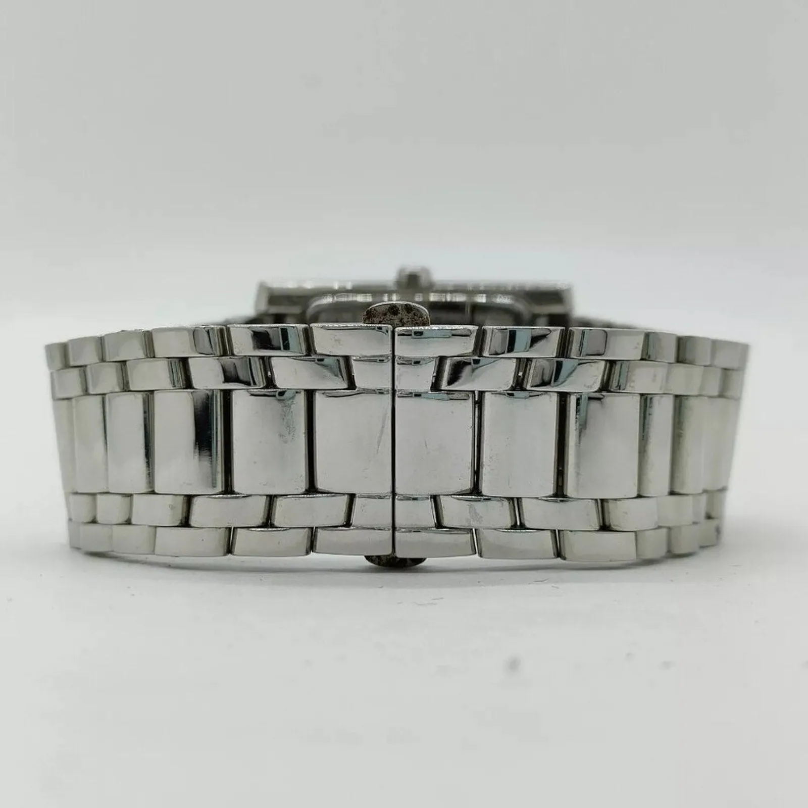 100% Authentic Fendi Watch 7000G 36mm Unisex Whites X Silver