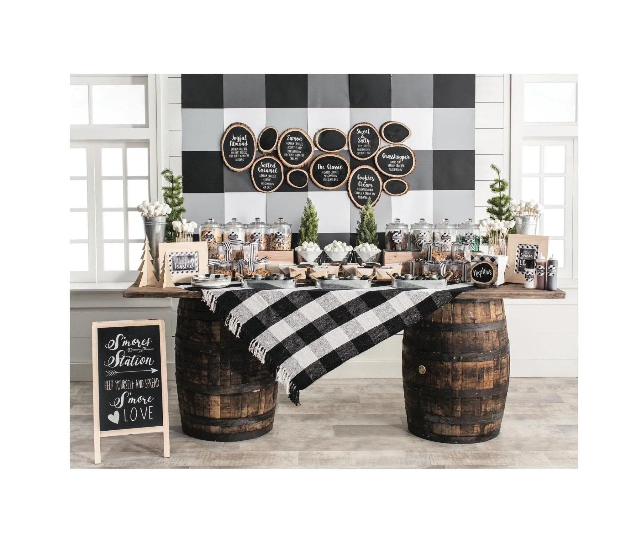 12 Black & White Buffalo Plaid Treat Bags