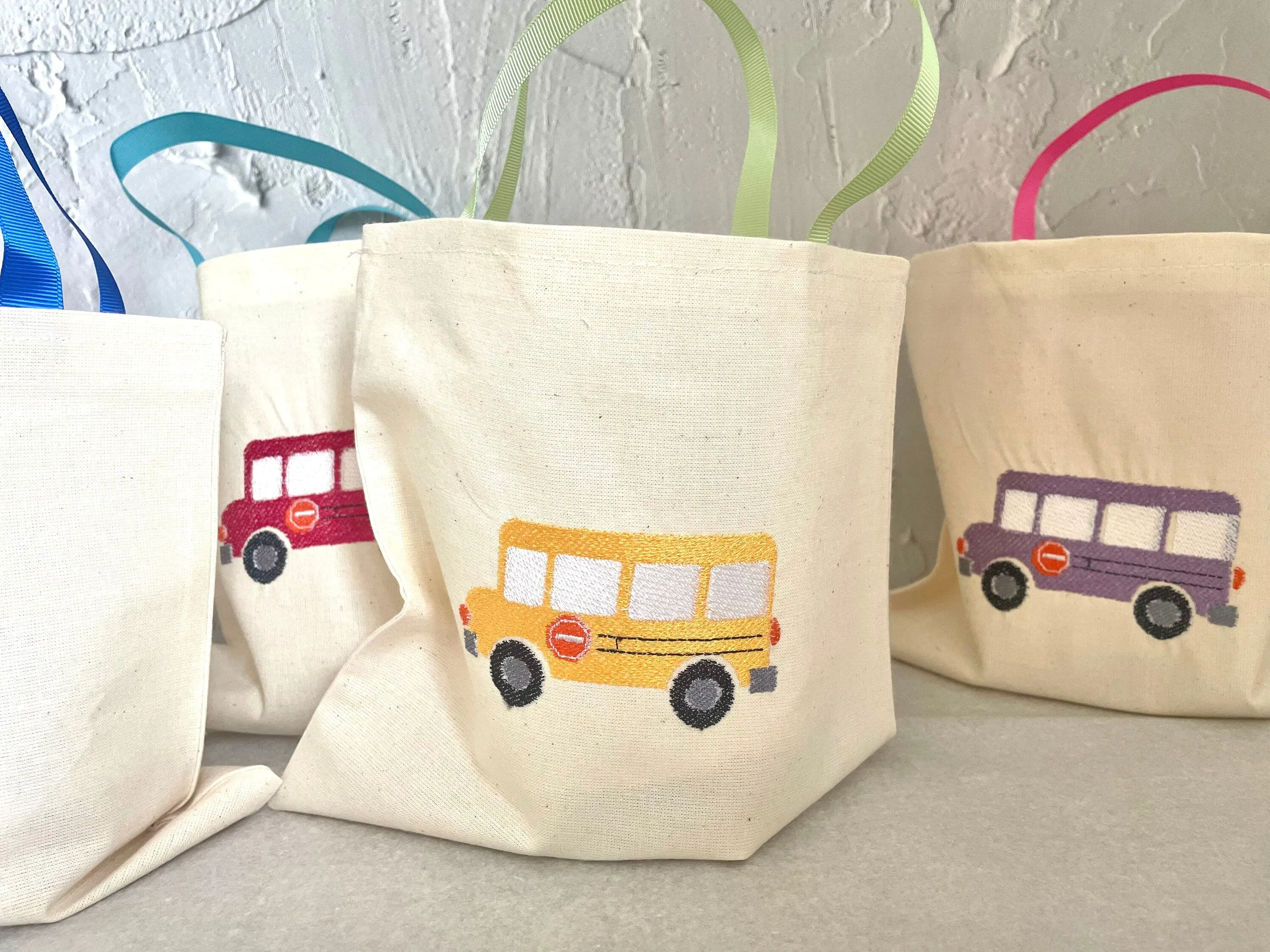 Busses cotton party bags