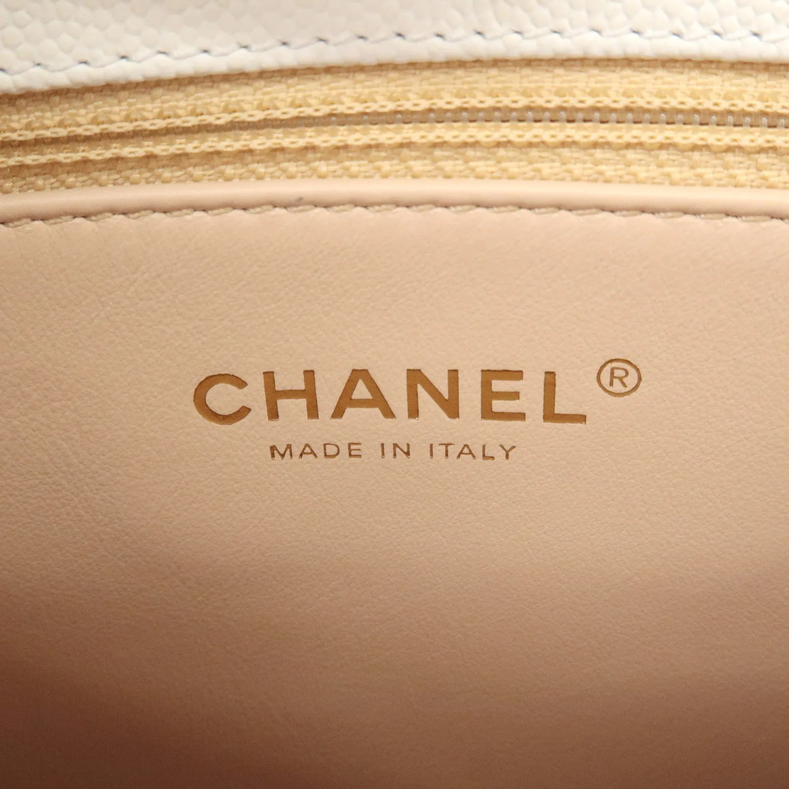 CHANEL Matelasse Caviar Skin COCO Handle 28 2Way Bag White A92991
