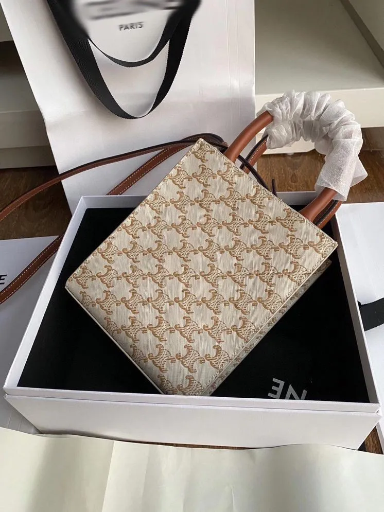 CL081  6.7x8.3x1.6inch