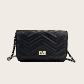 DazzleThread Elegance: Classic Diamond Square Chain Messenger