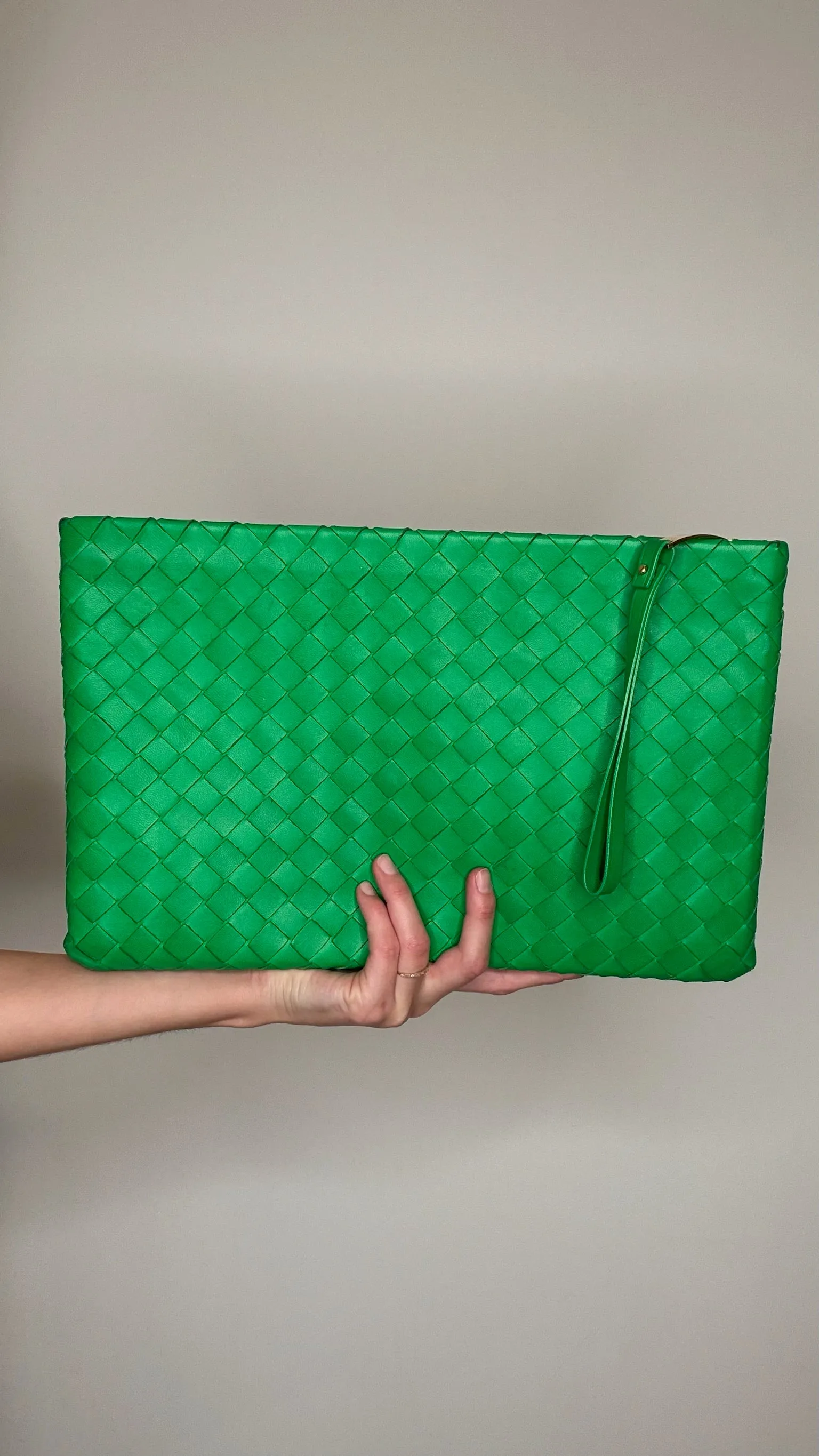 Green Intrecciato Large Clutch