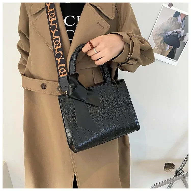 Knot Wide Strap Handbags