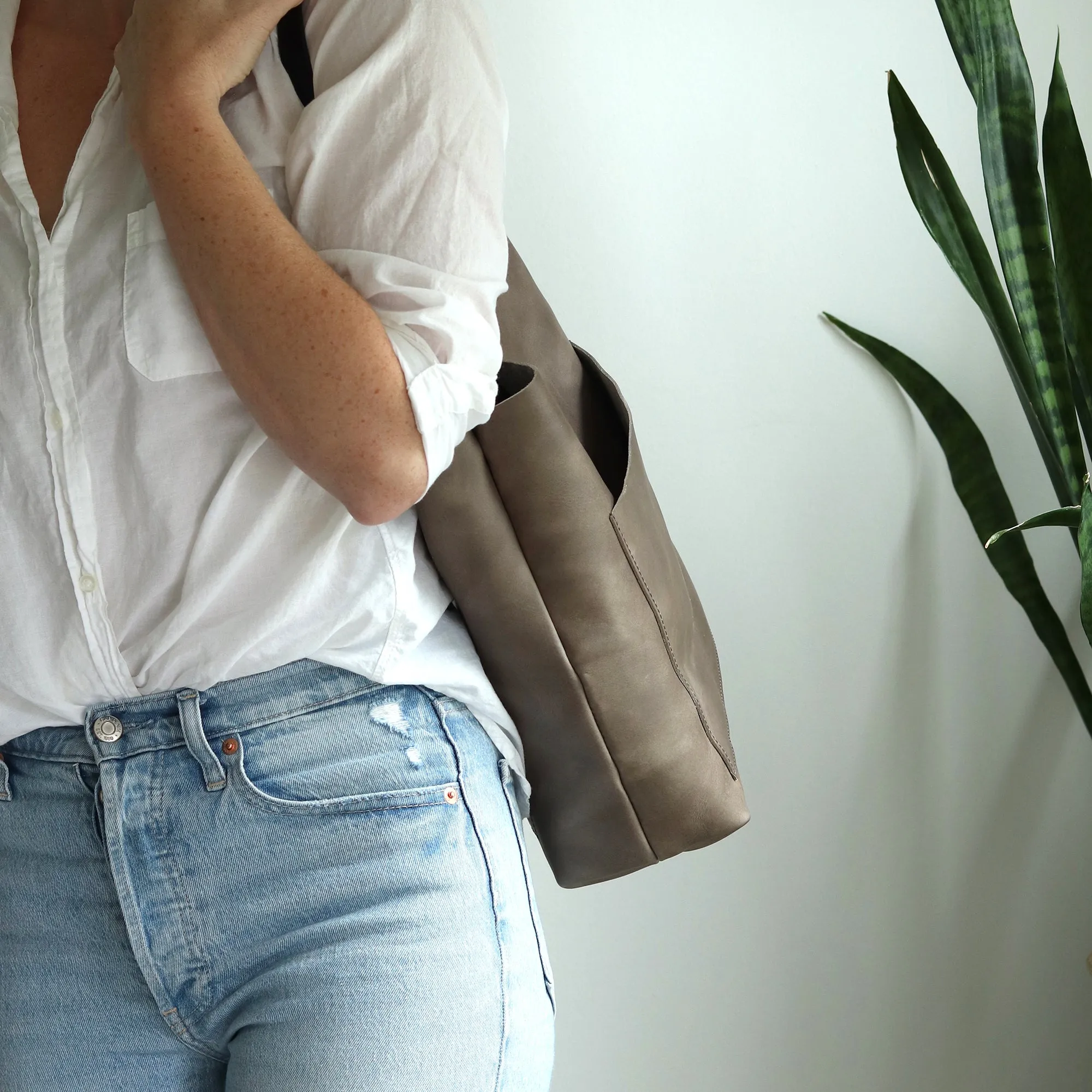 Leather Day Bag - Gray (Structured)