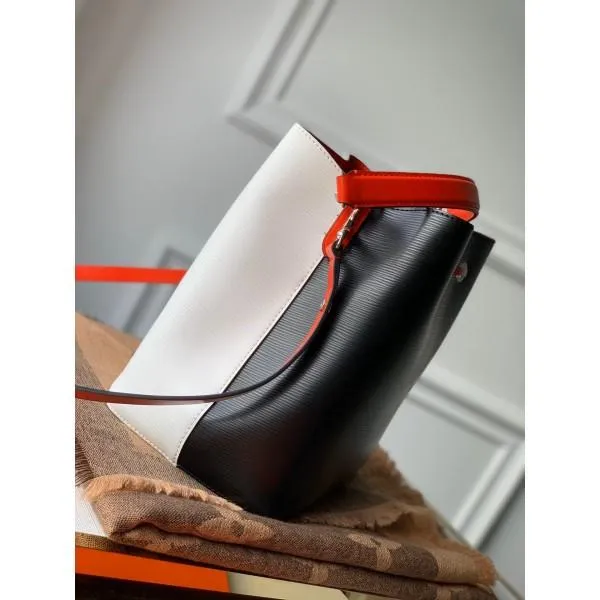 Neonoe Epi Leather Bucket Bag M55394 White/black 2019 Collection