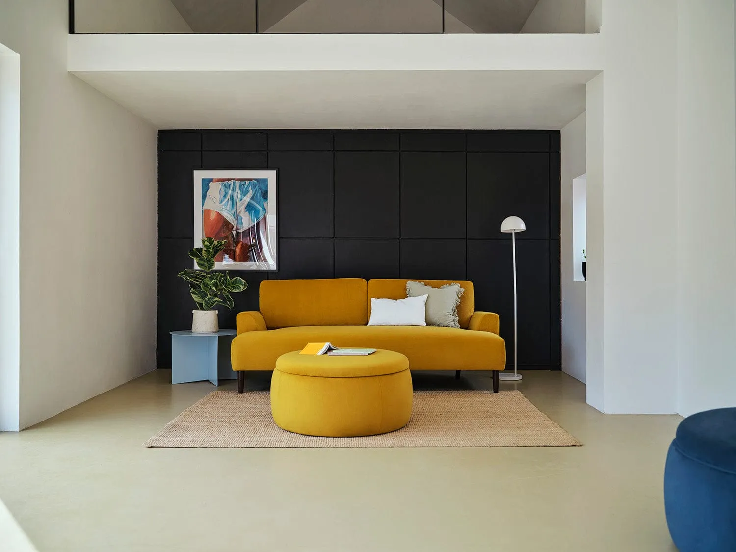 Refurbished Storage 01